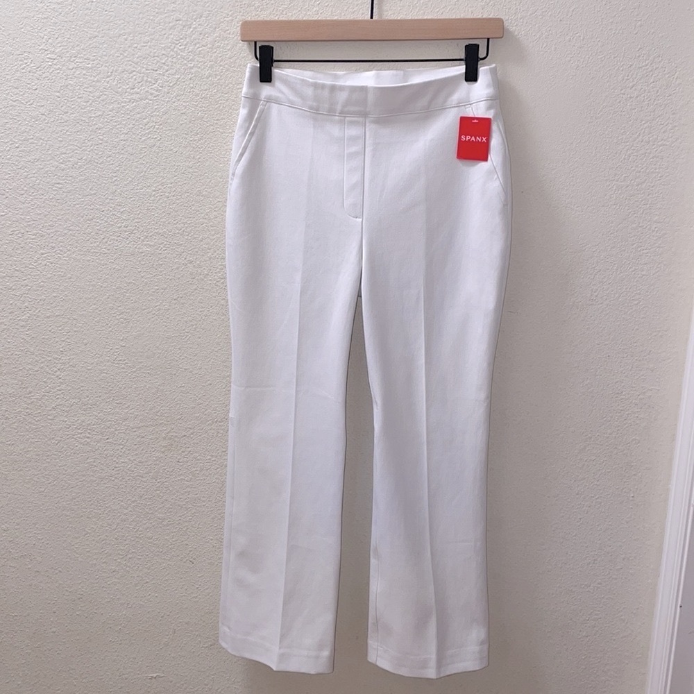 NWT SPANX On-the-Go Kick Flare Pant with Silver Lining Technology - Picture 4 of 10